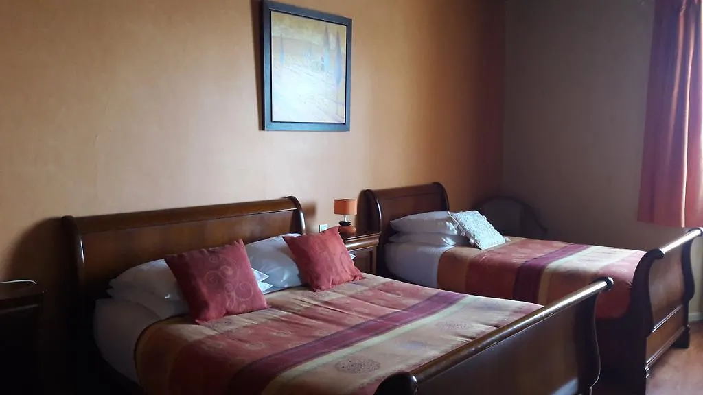 Maison Du Procureur Du Roy Bed and Breakfast Montmarault Frankrig